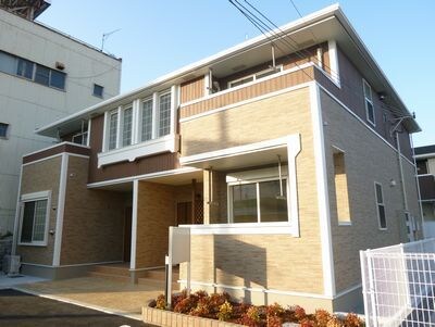 ラフレシールあぼしＤの物件外観写真