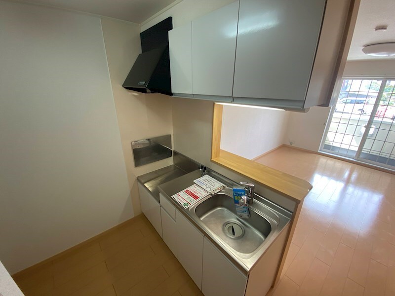 ワイズ　コンブリオVの物件内観写真