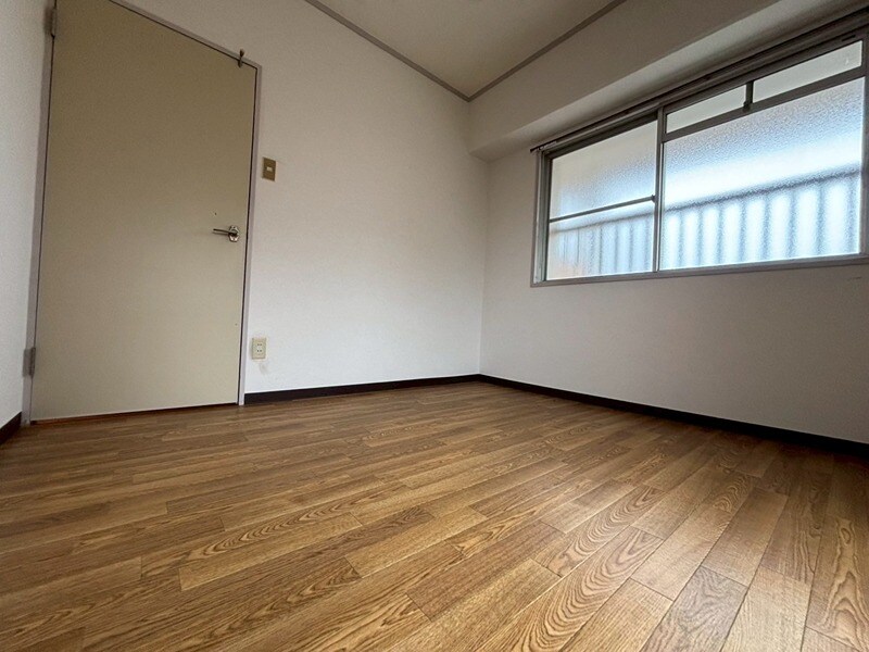 ロイヤルコーポ姫路の物件内観写真