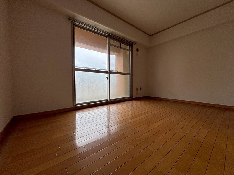 ロイヤルコーポ姫路の物件内観写真