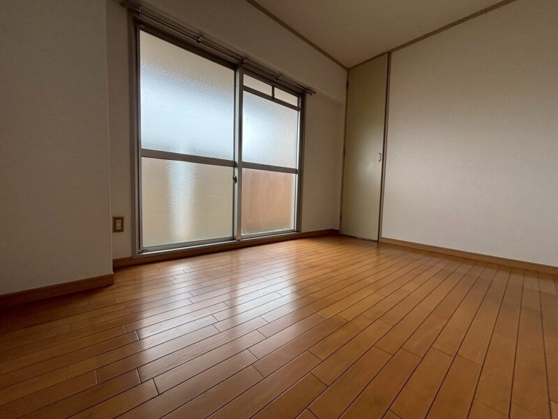 ロイヤルコーポ姫路の物件内観写真