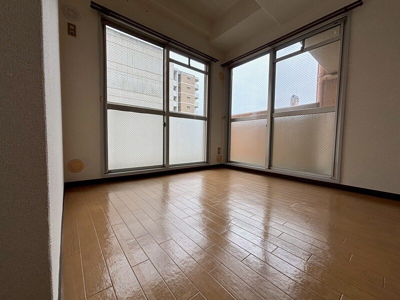 ロイヤルコーポ姫路の物件内観写真