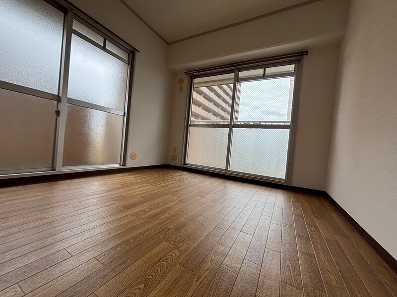 ロイヤルコーポ姫路の物件内観写真