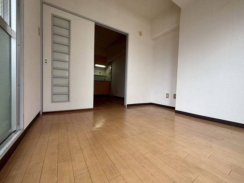 ロイヤルコーポ姫路の物件内観写真