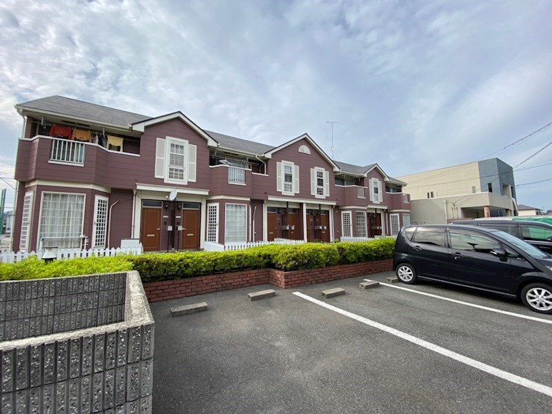 ルクプル　プラースの物件外観写真