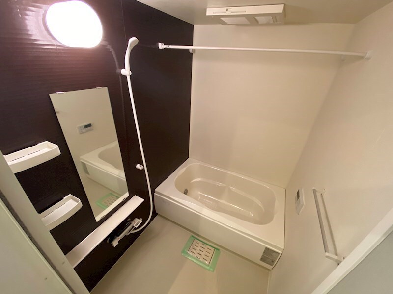 アンプルールの物件内観写真