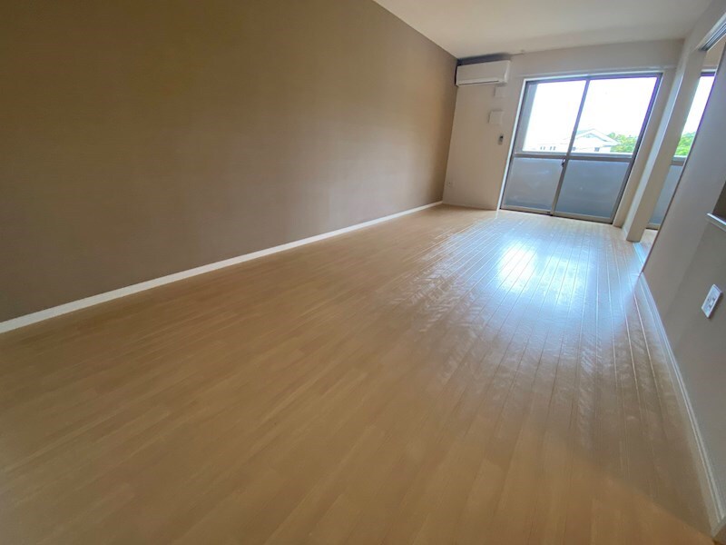 アンプルールの物件内観写真