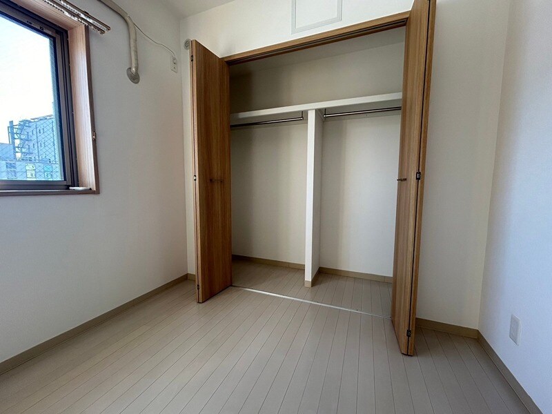 バレンシア三左衛門の物件内観写真