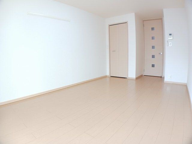 エレガンス　リングの物件内観写真