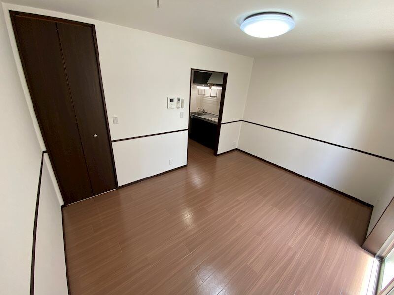 丸萬三番館の物件内観写真