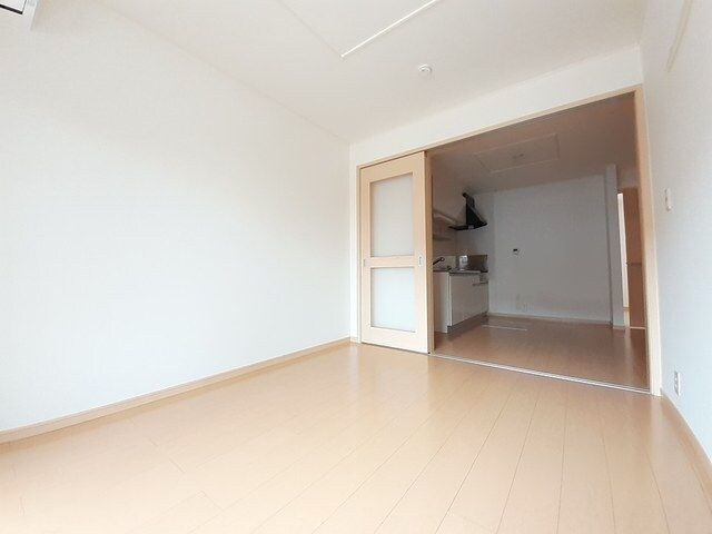 フェリア香呂Bの物件内観写真