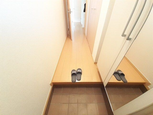 フェリア香呂Bの物件内観写真