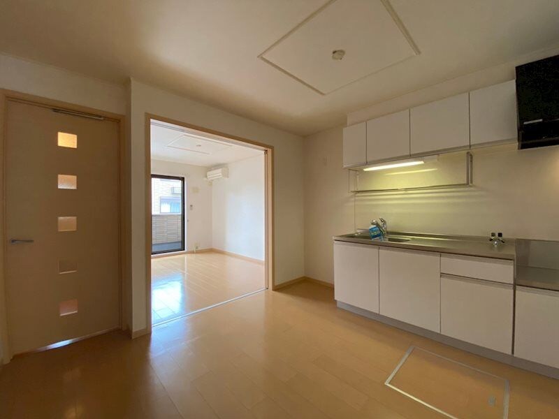 フェリア香呂Bの物件内観写真