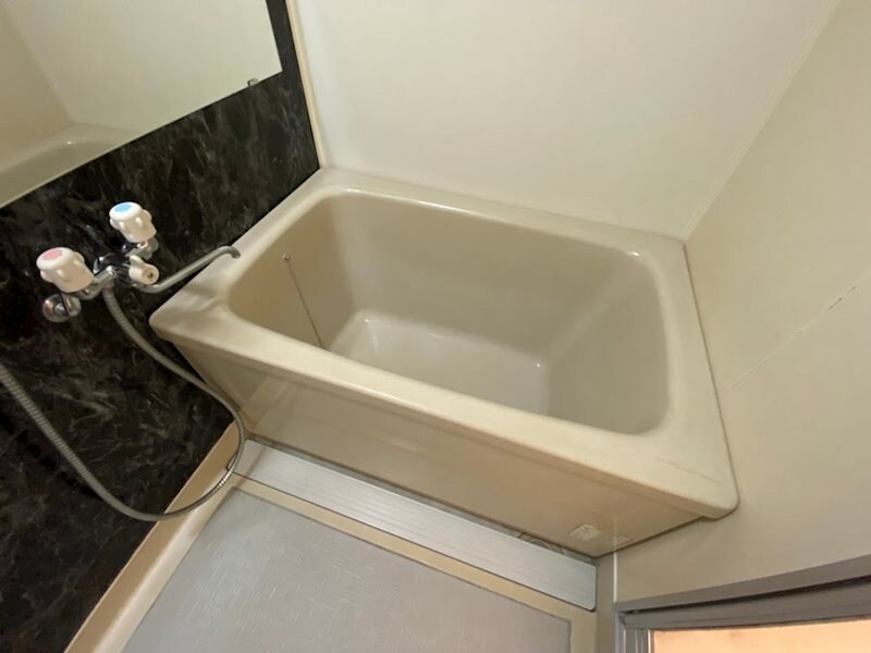 レジデンス英賀保の物件内観写真