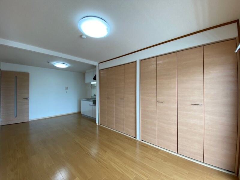 レジデンス英賀保の物件内観写真