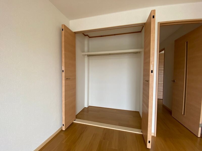 レジデンス英賀保の物件内観写真