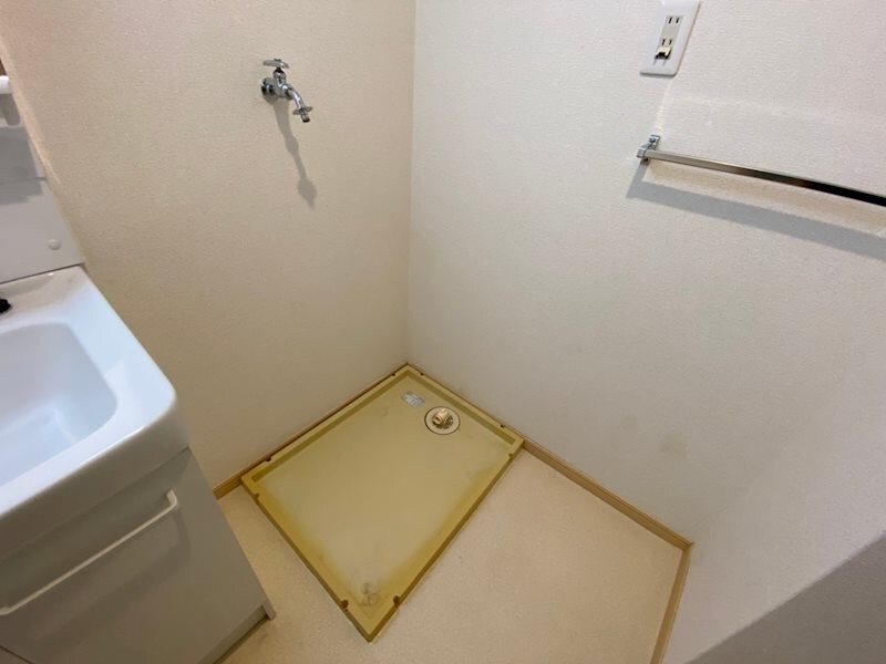 レジデンス英賀保の物件内観写真