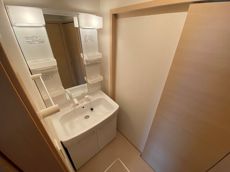 アイリスガーデンBの物件内観写真