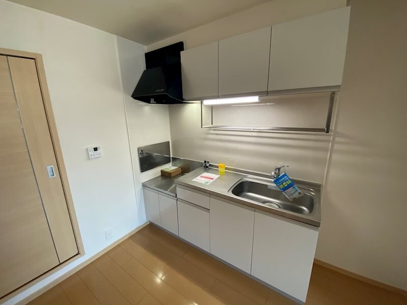 アイリスガーデンBの物件内観写真