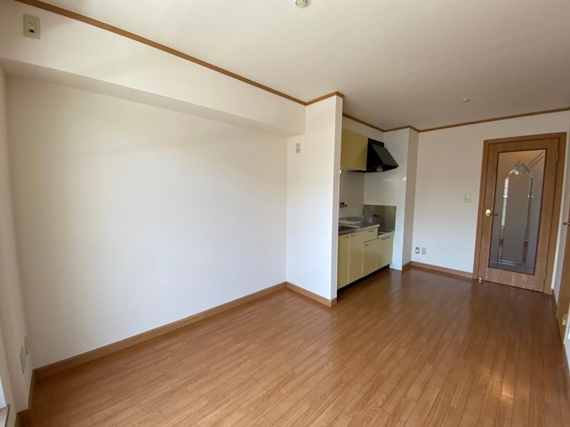 プリムローズ・コートの物件内観写真