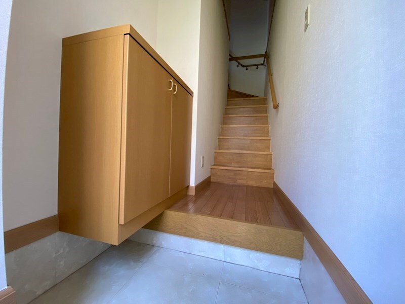 プリムローズ・コートの物件内観写真