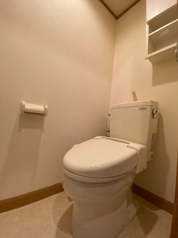 プリムローズ・コートの物件内観写真