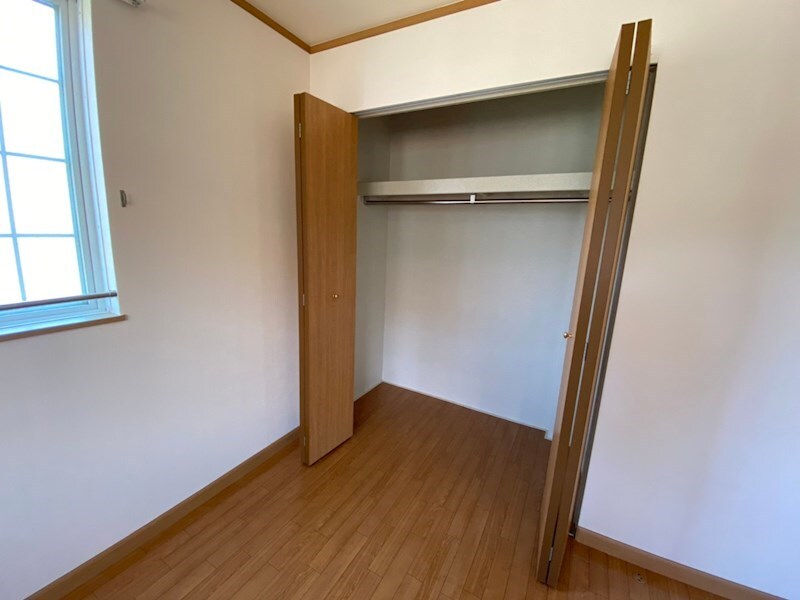 プリムローズ・コートの物件内観写真