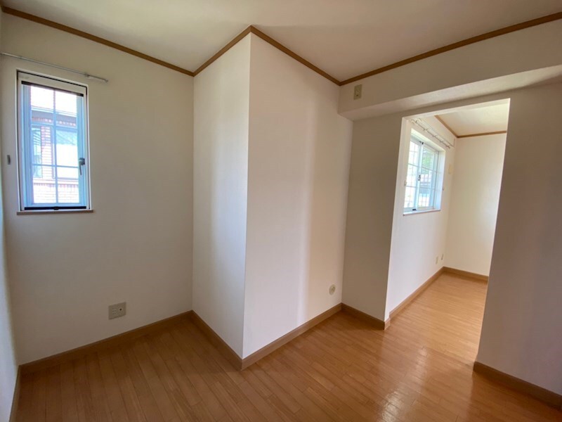 プリムローズ・コートの物件内観写真