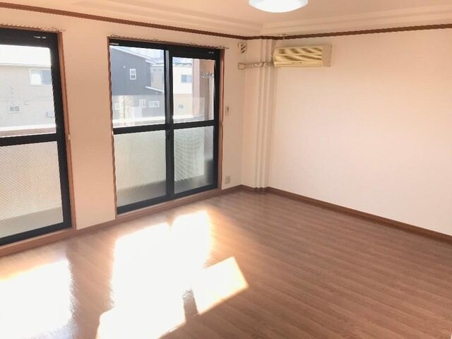 アベニール細江の物件内観写真