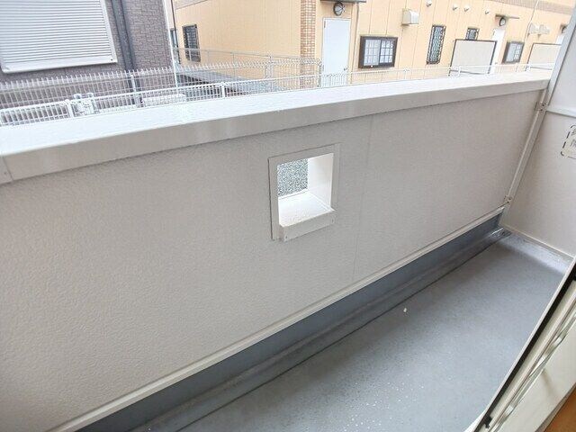 メゾン・カルムIの物件内観写真