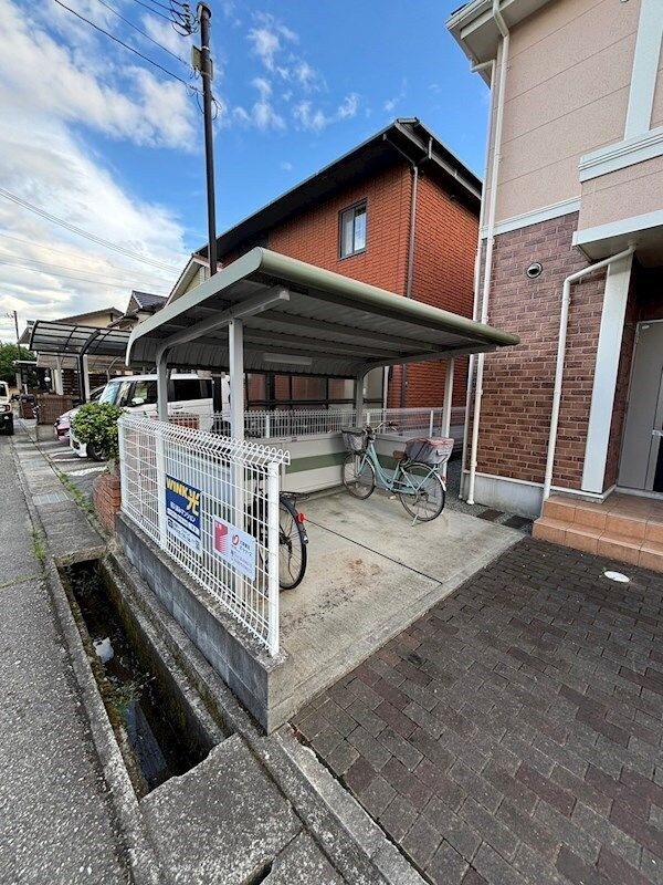 アウローラ玉手Aの物件内観写真