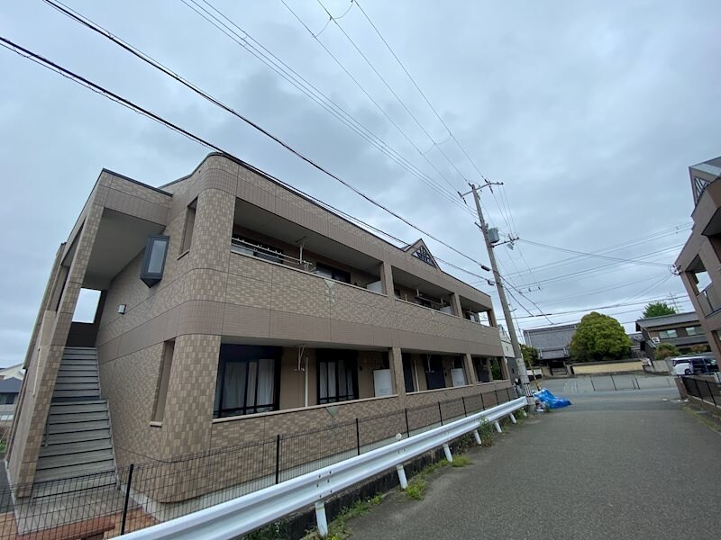 LEGACY　GARDEN　参番館の物件外観写真