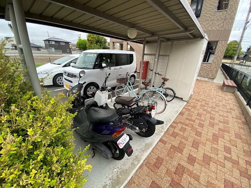 LEGACY　GARDEN　参番館の物件内観写真