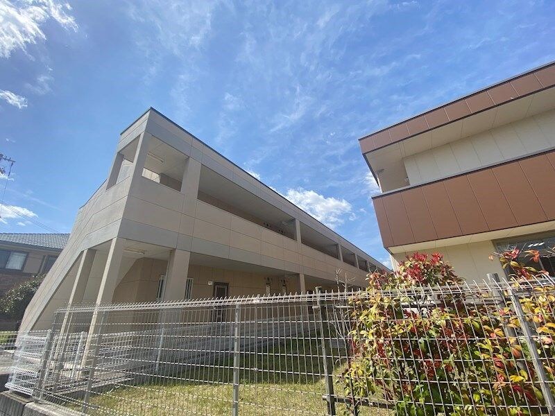 ノーブルハイツの物件外観写真