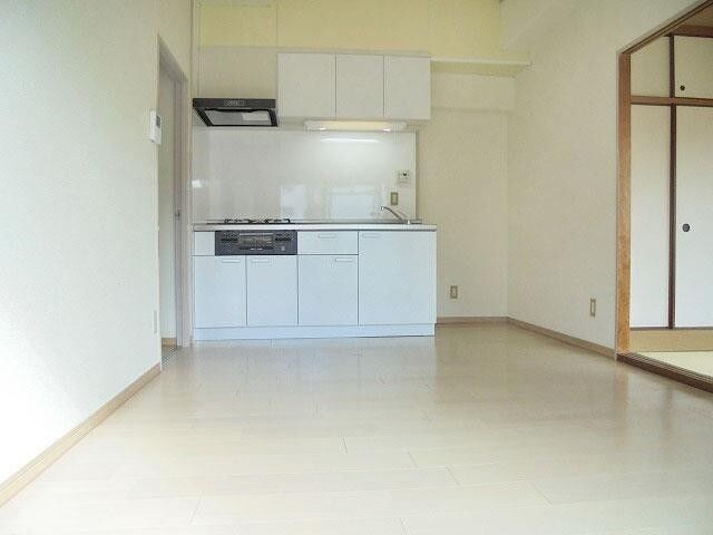 ロイヤルコーポ姫路の物件内観写真