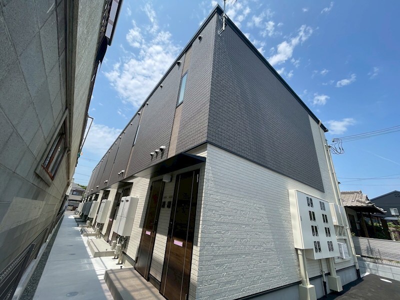 Meridiesの物件外観写真