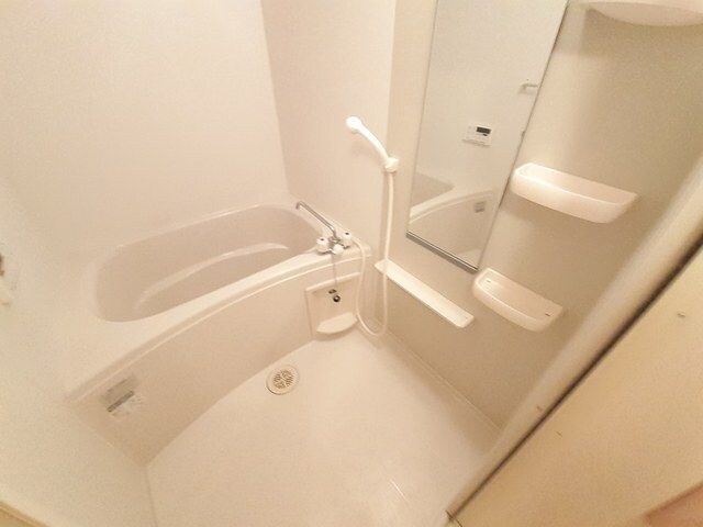 サニー・カーサMの物件内観写真