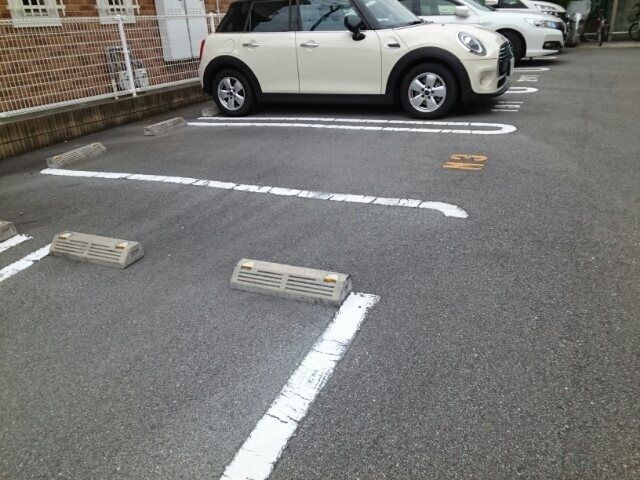 サニー・カーサMの物件内観写真