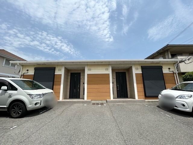 シャン・ド・フルールの物件外観写真