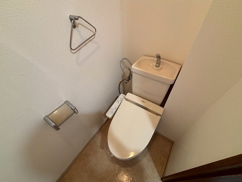 エンブレイス姫路市役所南の物件内観写真