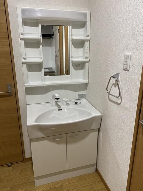 エトランス小松町Ｂの物件内観写真