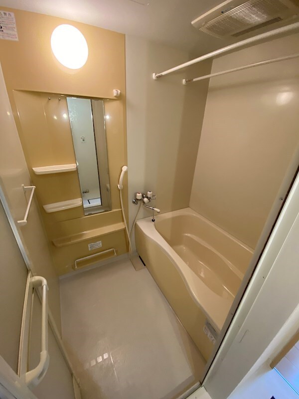 ファミール伊伝居の物件内観写真