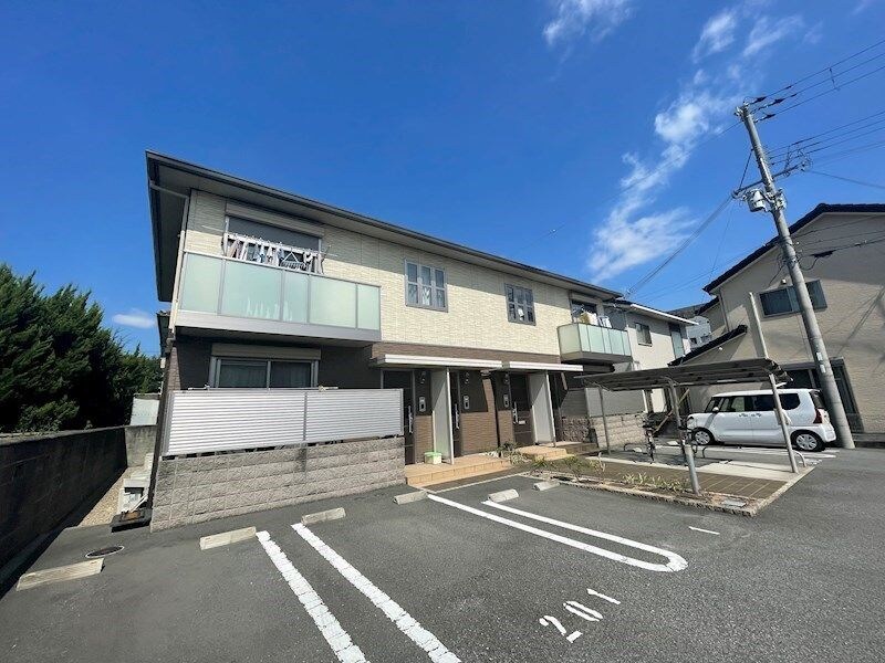 シャーメゾンリエートの物件外観写真