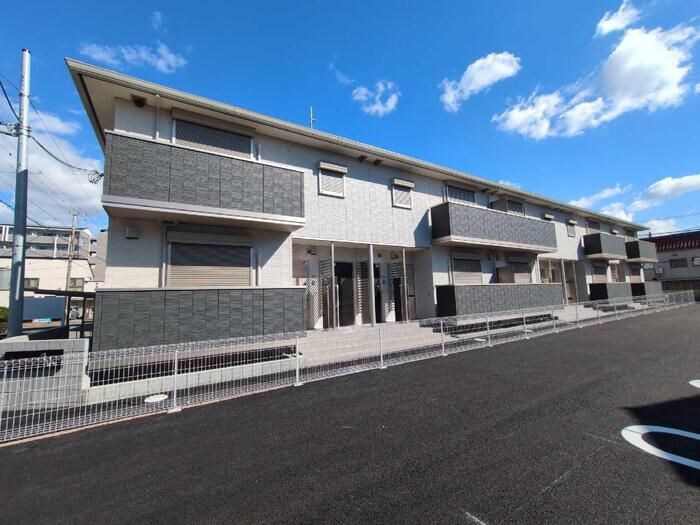 ルグラン亀山の物件外観写真