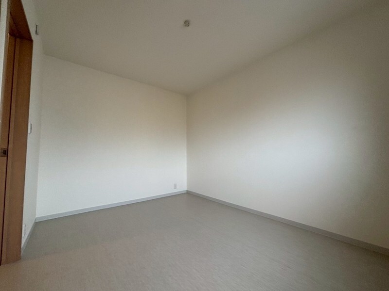 トラミッドヴィラ花田の物件内観写真