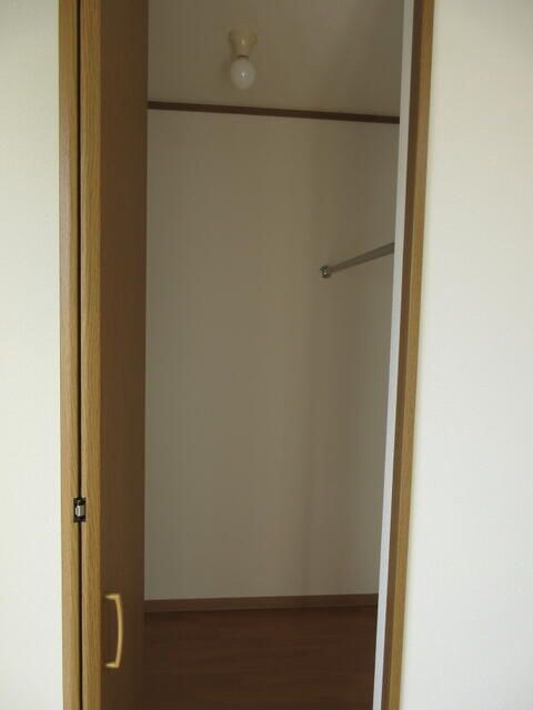 神和町壱番館の物件内観写真