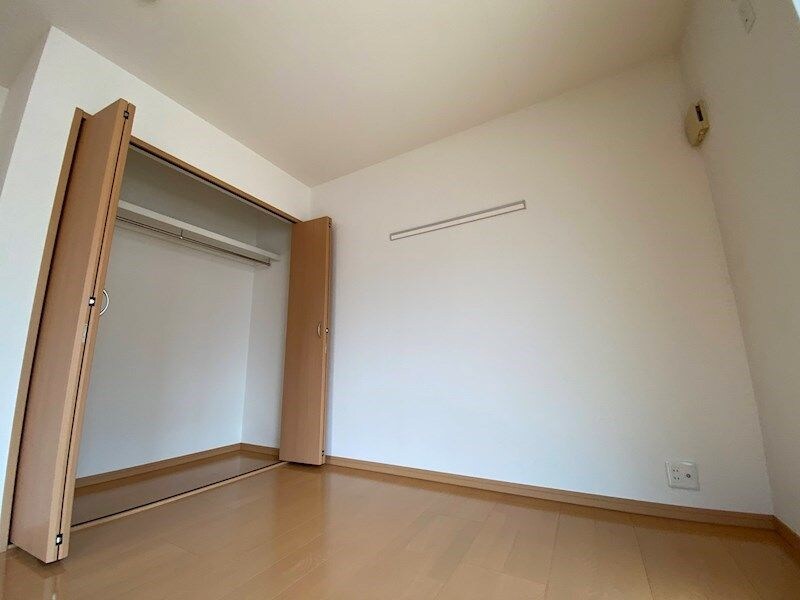 ラシック鷹匠の物件内観写真