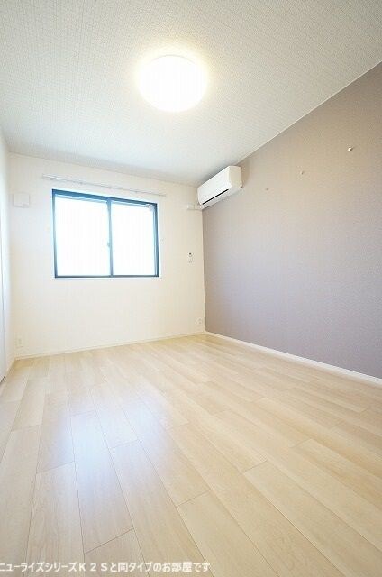 サクラ・コート阿成の物件内観写真