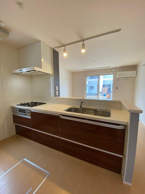 パークフロントMの物件内観写真