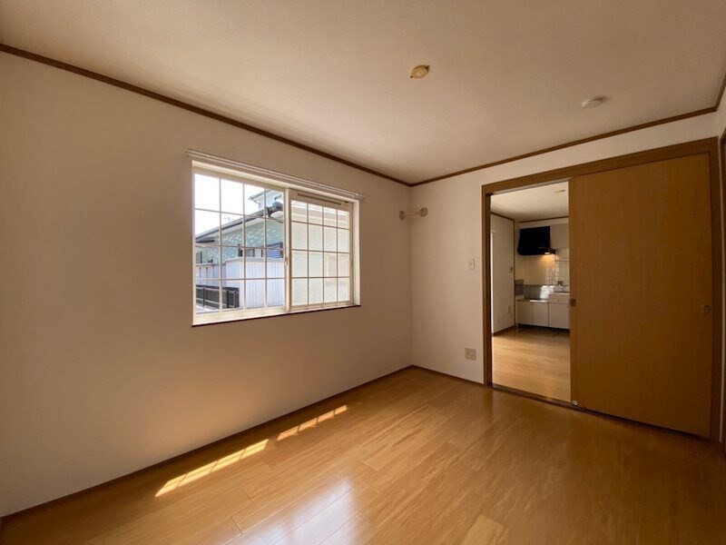 東フラワーの物件内観写真